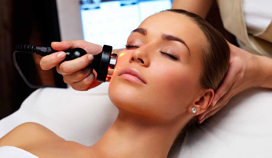 Fotoringiovanimento cutaneo: ecco come funziona